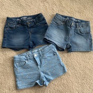 Bundle of 3 girls denim shorts size 7/8